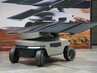 0112Jackery 326x245 - ジャクリ、CES2024で太陽光を自動追跡するソーラーパネル搭載ロボット初公開