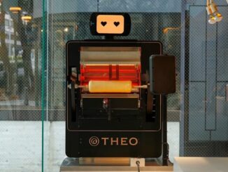 AIバウムクーヘン製造ロボット「THEO」