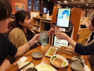 ワタミの店舗でアバターとロボットの完全リモート接客を実証実験