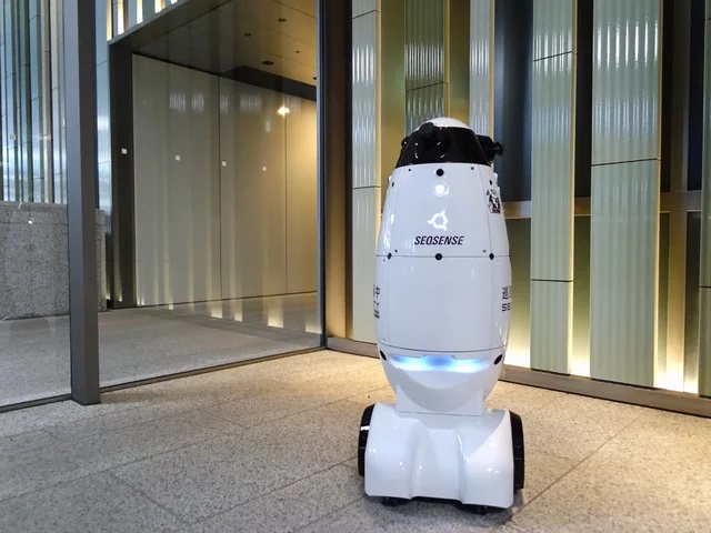 0207seqsense2 - シークセンス、中野セントラルパークサウスで警備ロボットを本格稼働