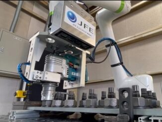 JFEエンジニアリングが開発した高力ボルト自動締め付けロボットシステム