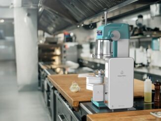 かき氷の全自動調理ロボット「Kakigori Maker（カキゴオリメーカー）」