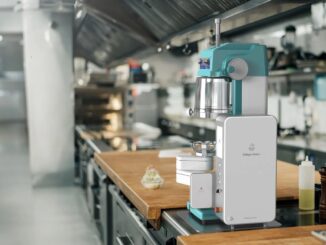 、かき氷の全自動調理ロボット「Kakigori Maker（カキゴオリメーカー）」