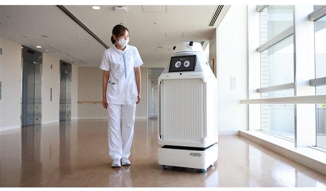0710kawasaki1 横浜市立みなと赤十字病院で稼働する屋内配送ロボット「FORRO(フォーロ)