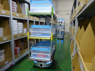 オートバックスセブンに採用されたAMR「PEER 100」