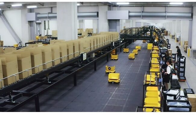 0801plusautomation アダストリアの常総DCで稼働するAGV「t-Sort」