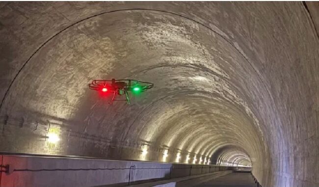 0925aerosense1 トンネル内でのドローンの長距離飛行試験