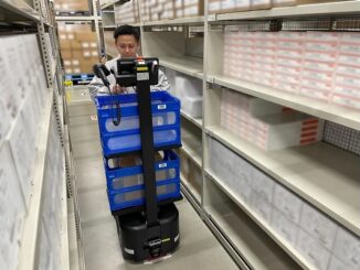 日運のNX小牧流通センターで稼働中の「ラピュタPA-AMR」
