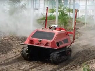 果樹園向け自動走行スプレーロボット「Aries300N（アリエス300N）」