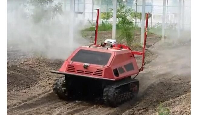 果樹園向け自動走行スプレーロボット「Aries300N（アリエス300N）」