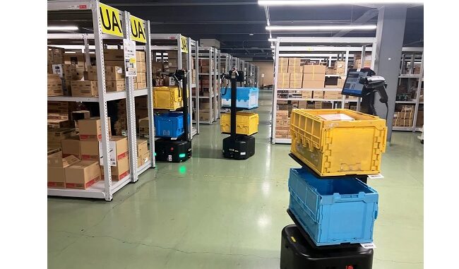 国分北海道の札幌ロジスティクスセンターで稼働する「ラピュタPA-AMR」