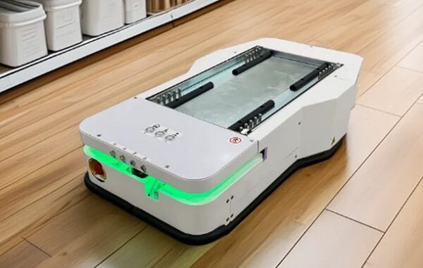 実証で使用する多機能搬送ロボット