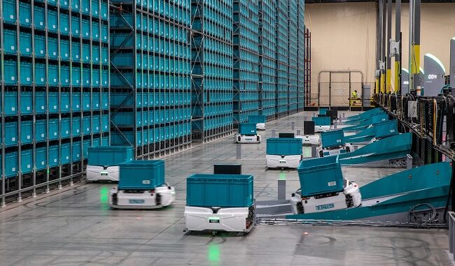 相模原テクニカルセンターで稼働する「Skypod」