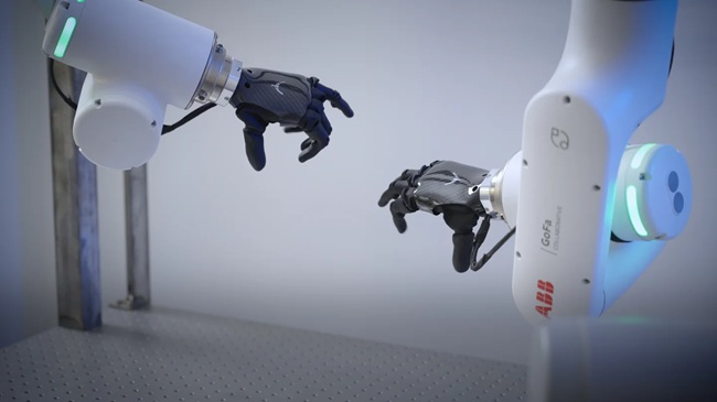 サイオニックの「Ability Hand」とABBの「GoFa」を組み合わせたシステム