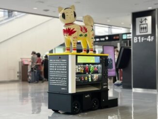 成田国際空港で運用する移動型無人販売ロボット「PIMT-0」